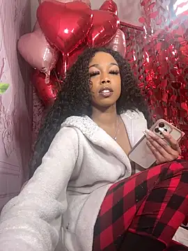 mismialove online show from February 15, 2026, 9:00 pm