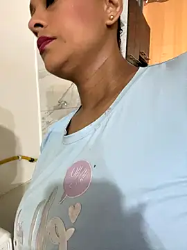 sofia xxx02 online show from December 1, 2025, 12:10 pm