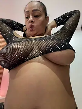 Snapshot of sofia_xxx02 chatting on May 4, 2026, 11:56 pm sofia xxx02 online show from May 4, 2026, 11:56 pm